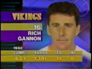 Photo: Rich Gannon, 1992 vs Chicago Bears